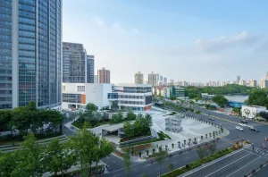 长风国盛中心