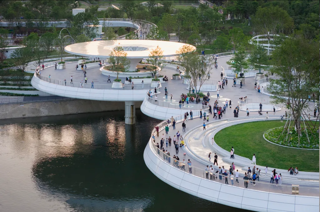 成都交子人行桥