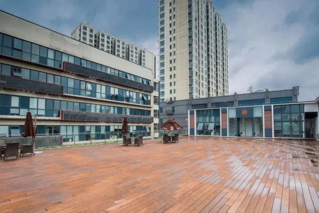 上海静安区锦和越界乐平方