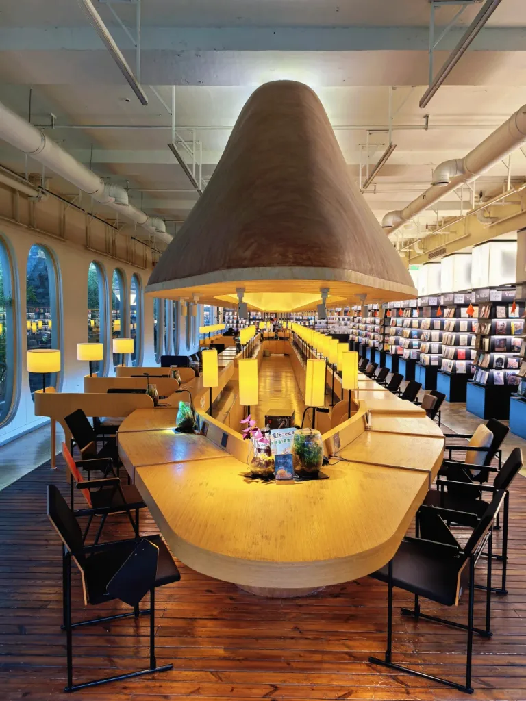 重庆南之山·古腾堡星汉书店