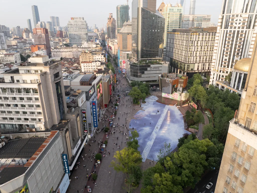 上海南京东路世纪广场改造更新